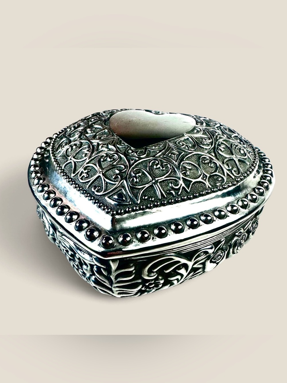 Beautiful Godinger Heart Shaped Silver plated & Lined Large Trinket Jewelry Box